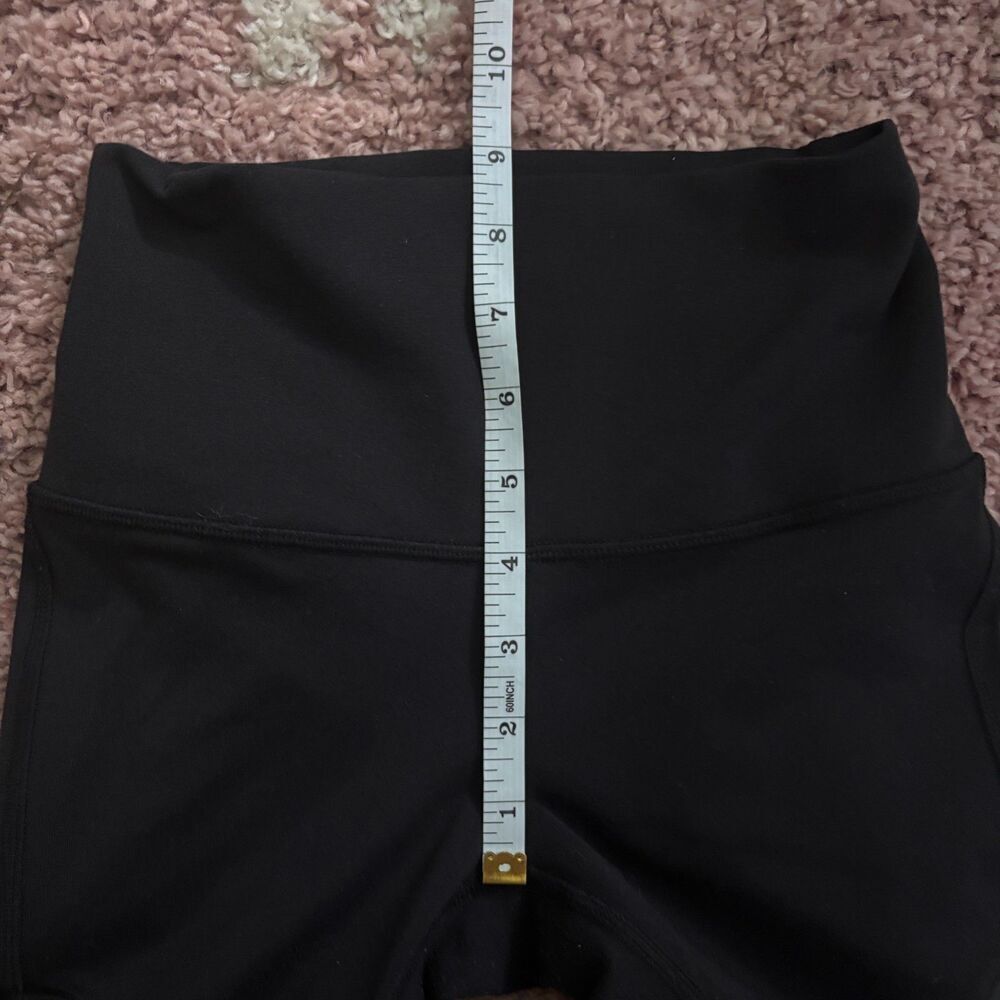 Alo Yoga 7/8 High-Waist Moto Legging Black Size XS Athletic Yoga Workout Gym - Picture 9 of 11
